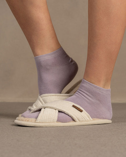 Women’s Ankle Bamboo Socks in light purple