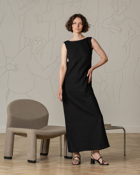 Maxi Open Back Dress Stella in pure black color