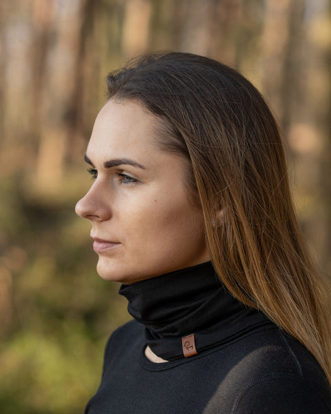 menique Women's Merino Neck Gaiter Black Color