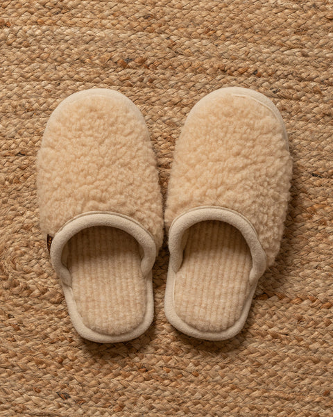 Women&#39;s Merino Fluffy Slippers
