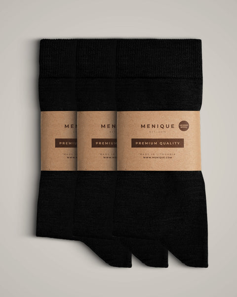 Men’s 3-pack thin Merino wool socks in black – premium quality, temperature-regulating, and sustainable.