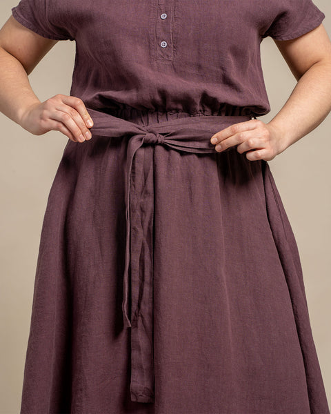 Linen button front dress Brigit for plus sized body figure