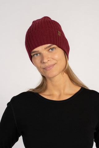 Women's Cashmere Knit Ribbed Beanie - One Size / Royal Cherry