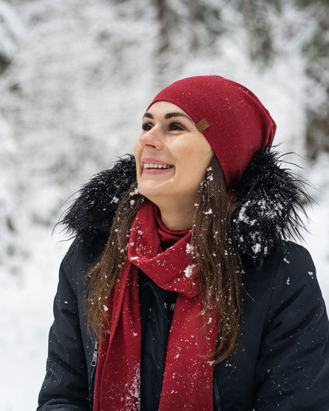 Women&#39;s Merino Beanie Royal Cherry