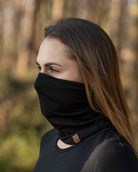 menique Women&#39;s Merino Neck Gaiter Black Color